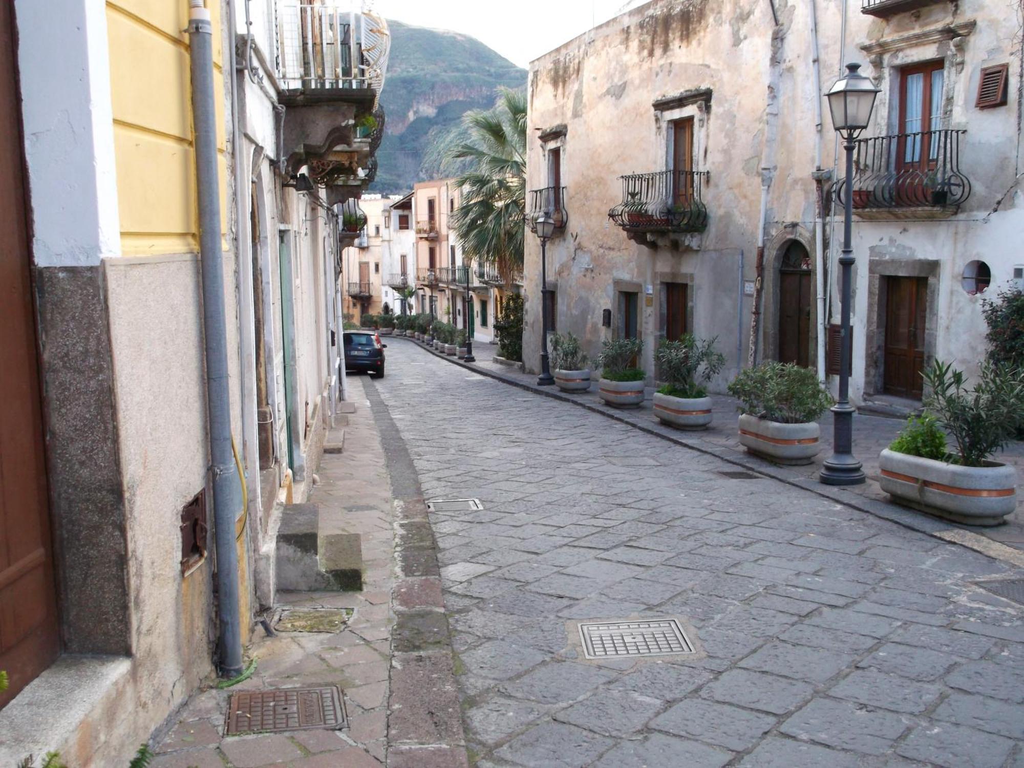 Centrostoricolipari Villa Luaran gambar